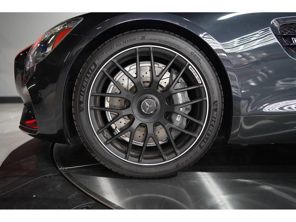 2017 Mercedes-Benz AMG GT - Image 22 of 31