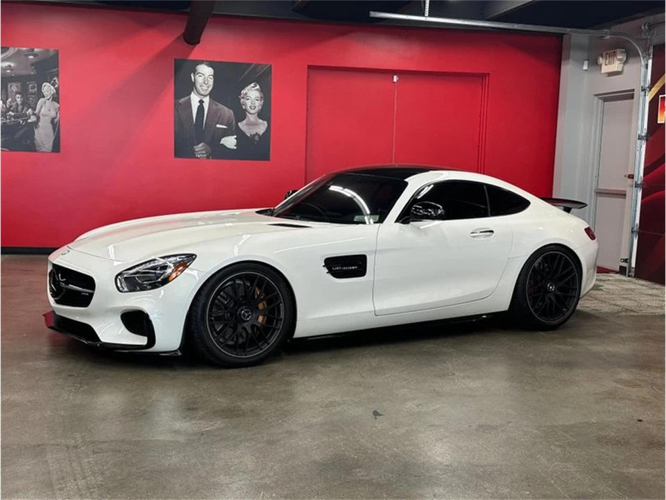 2017 Mercedes-Benz AMG GT - Image 3 of 31