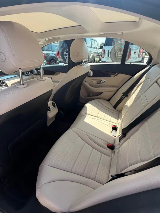 2017 Mercedes-Benz W205 C-Class - Image 4 of 11