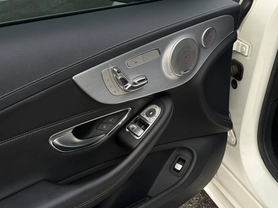 2017 Mercedes-Benz W205 C-Class - Image 9 of 16