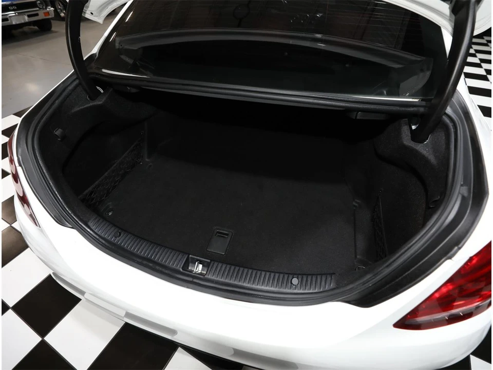 2017 Mercedes-Benz W205 C-Class - Image 5 of 31