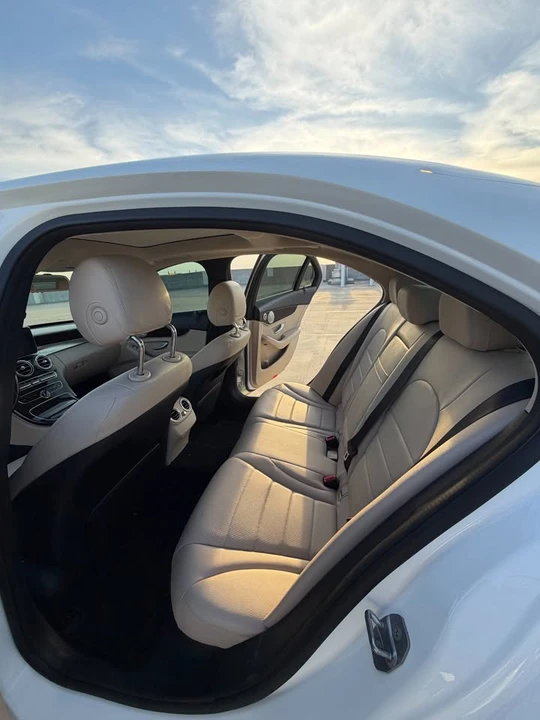 2017 Mercedes-Benz W205 C-Class - Image 9 of 12