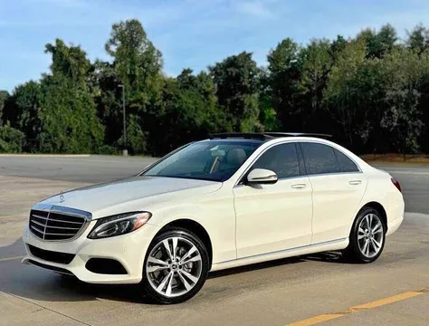 2017 Mercedes-Benz C-Class C 300 4MATIC Luxury Sedan 4D