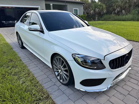 2017 Mercedes-Benz C-Class C 300 4MATIC Luxury Sedan 4D