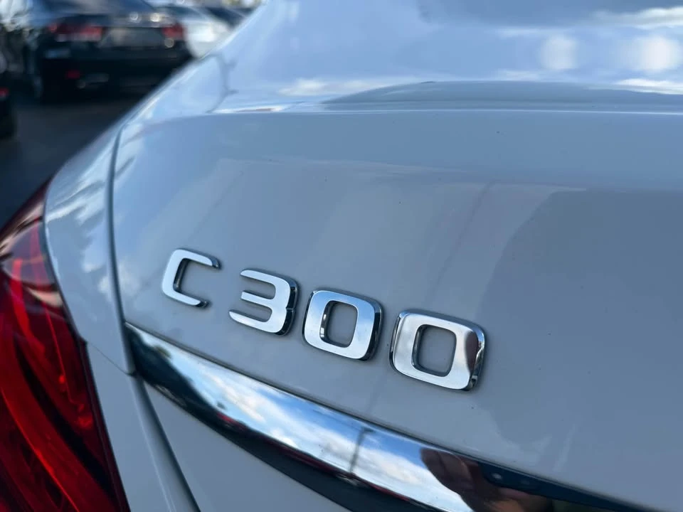 2017 Mercedes-Benz W205 C-Class - Image 7 of 16