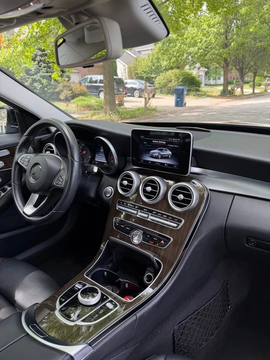 2017 Mercedes-Benz W205 C-Class - Image 9 of 19