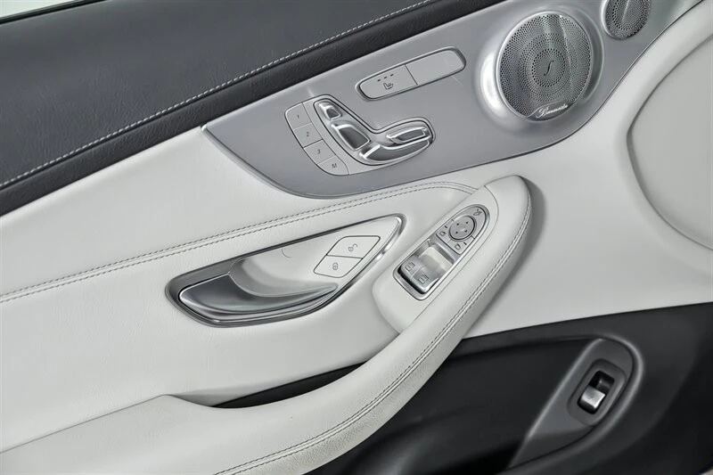 2017 Mercedes-Benz W205 C-Class - Image 18 of 21