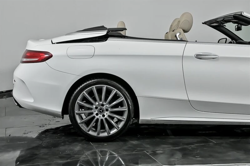 2017 Mercedes-Benz W205 C-Class - Image 11 of 21