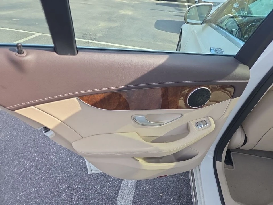 2017 Mercedes-Benz W205 C-Class - Image 8 of 12