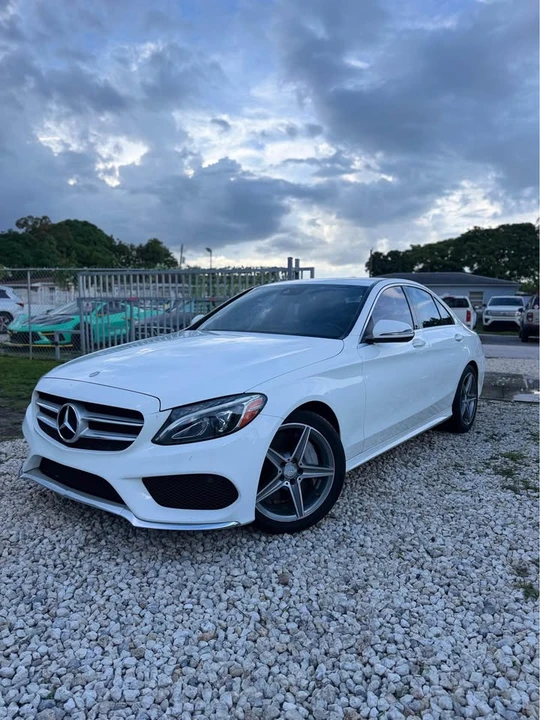 2017 Mercedes-Benz W205 C-Class - Image 3 of 16