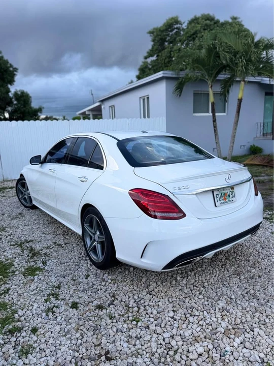 2017 Mercedes-Benz W205 C-Class - Image 5 of 16