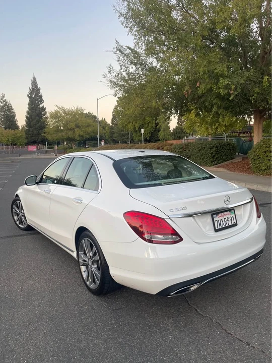 2017 Mercedes-Benz W205 C-Class - Image 8 of 18