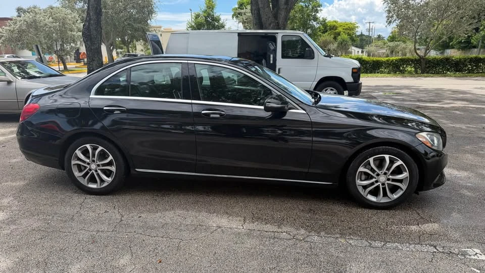 2017 Mercedes-Benz W205 C-Class - Image 3 of 8