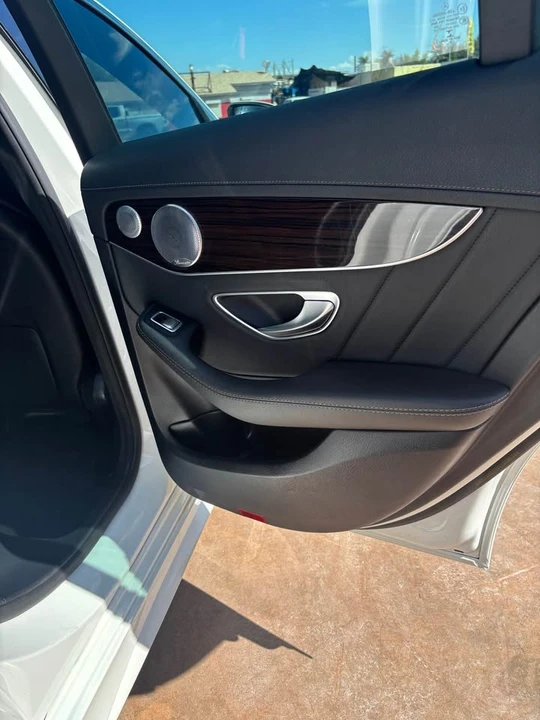 2017 Mercedes-Benz W205 C-Class - Image 10 of 20
