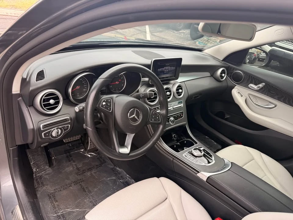 2017 Mercedes-Benz W205 C-Class - Image 11 of 17