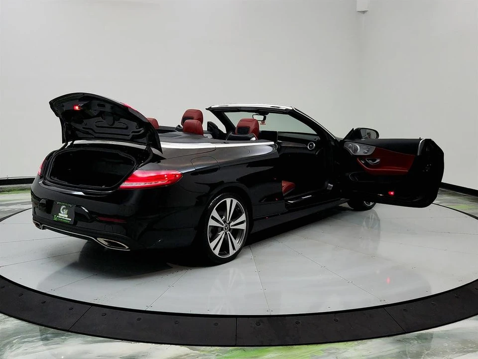 2017 Mercedes-Benz W205 C-Class - Image 11 of 12
