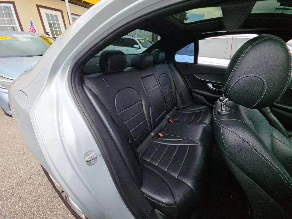 2017 Mercedes-Benz W205 C-Class - Image 7 of 10