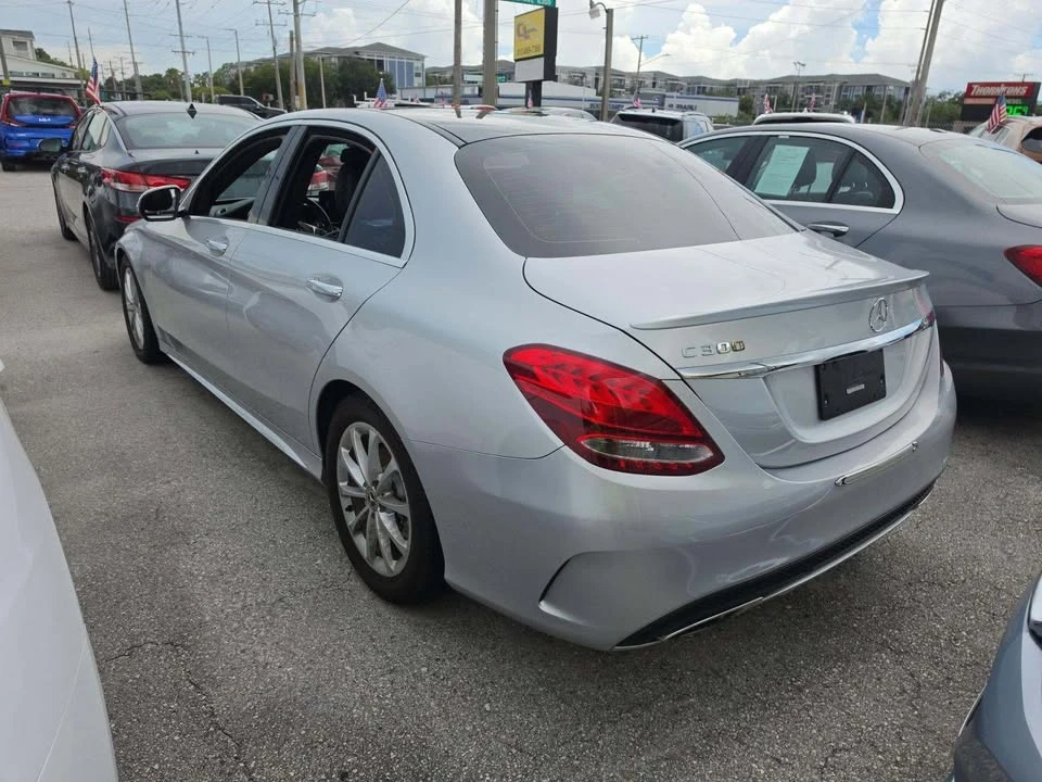 2017 Mercedes-Benz W205 C-Class - Image 9 of 10