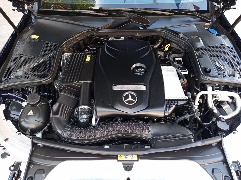 2017 Mercedes-Benz W205 C-Class - Image 13 of 21