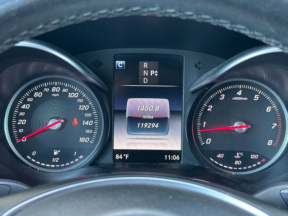2017 Mercedes-Benz W205 C-Class - Image 24 of 31