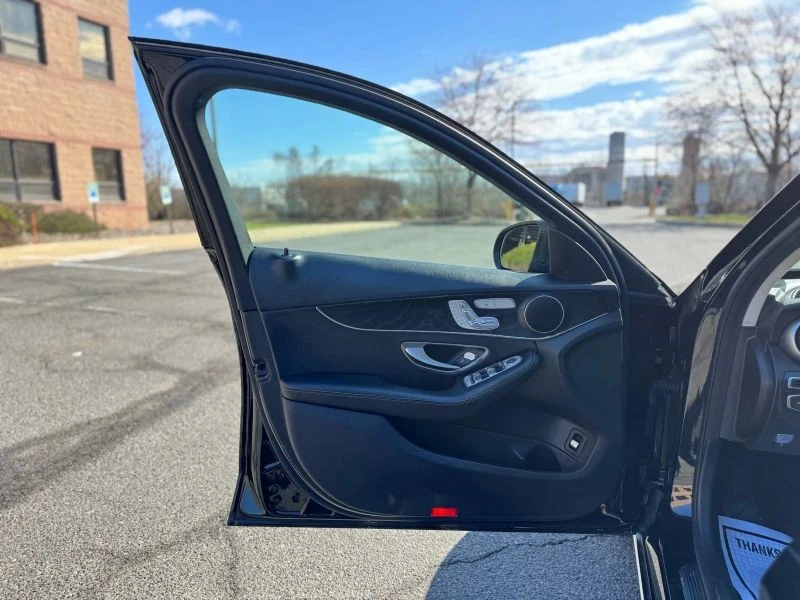 2017 Mercedes-Benz W205 C-Class - Image 11 of 12