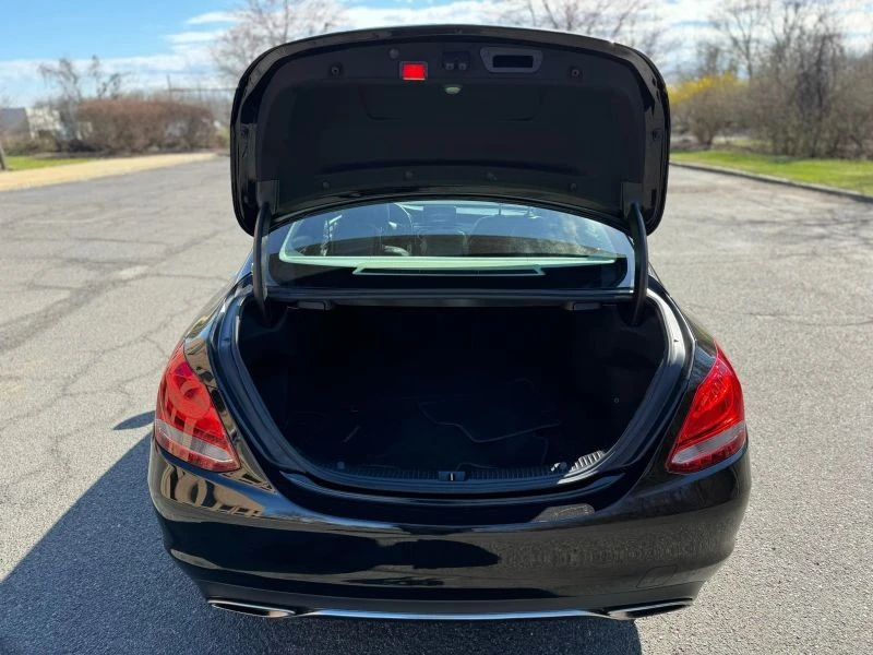 2017 Mercedes-Benz W205 C-Class - Image 9 of 12