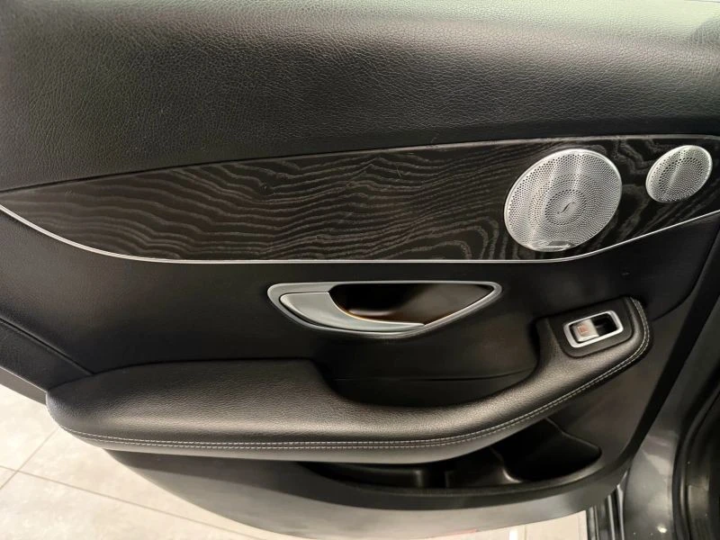 2017 Mercedes-Benz W205 C-Class - Image 9 of 12