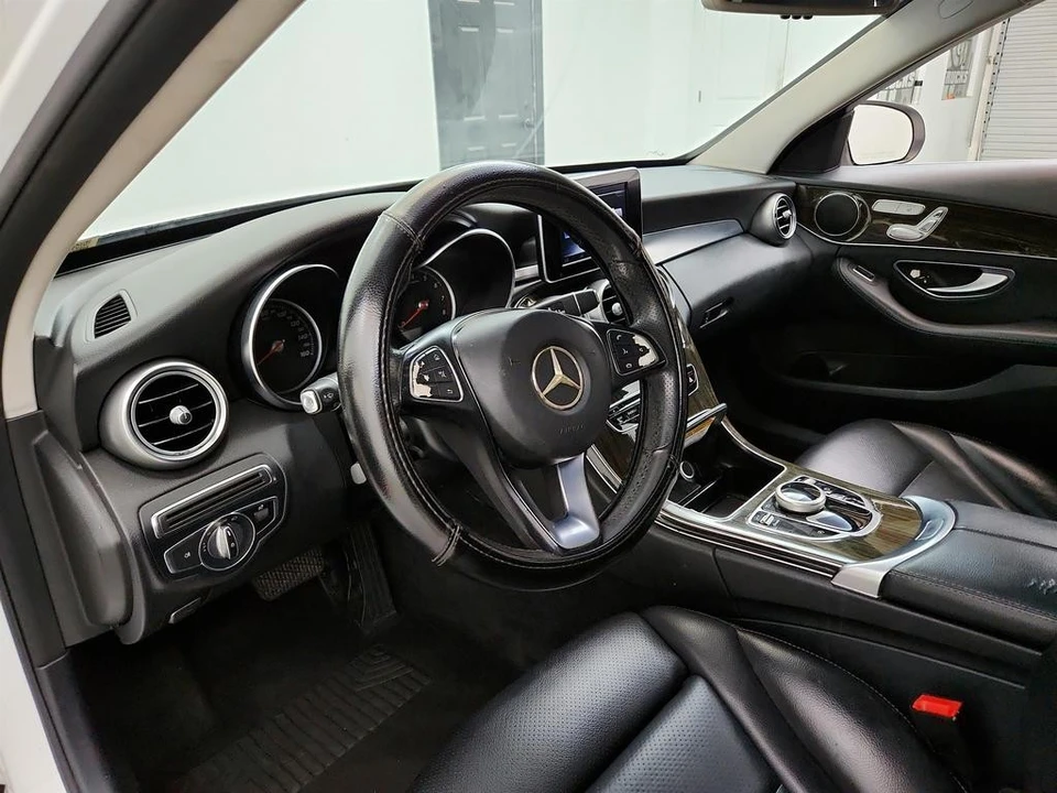 2017 Mercedes-Benz W205 C-Class - Image 13 of 21