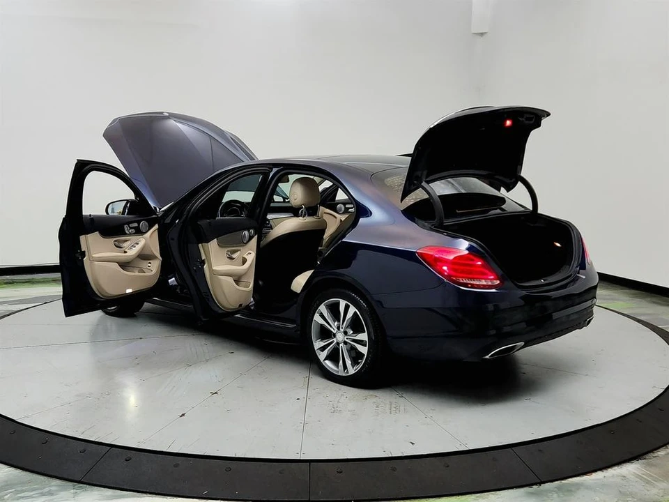 2017 Mercedes-Benz W205 C-Class - Image 12 of 21