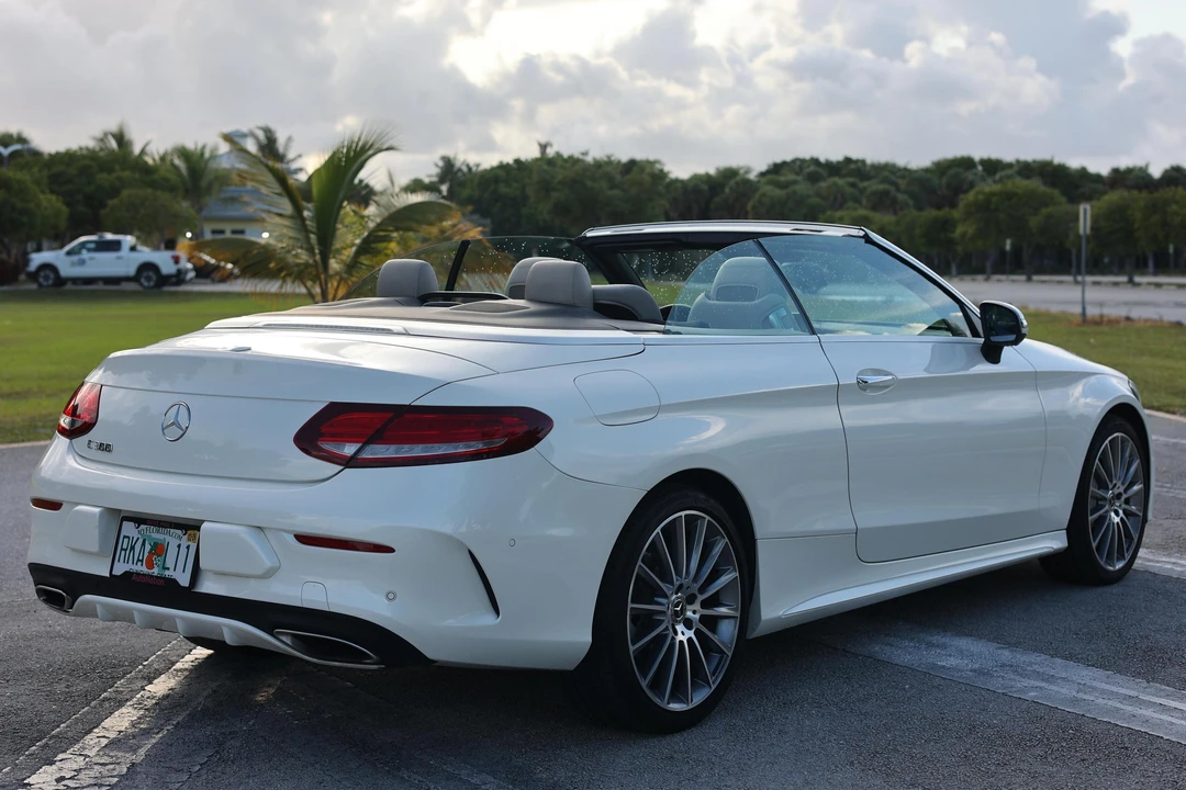 2017 Mercedes-Benz W205 C-Class - Image 4 of 31