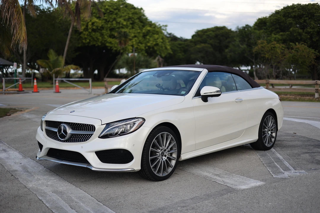 2017 Mercedes-Benz W205 C-Class - Image 8 of 31