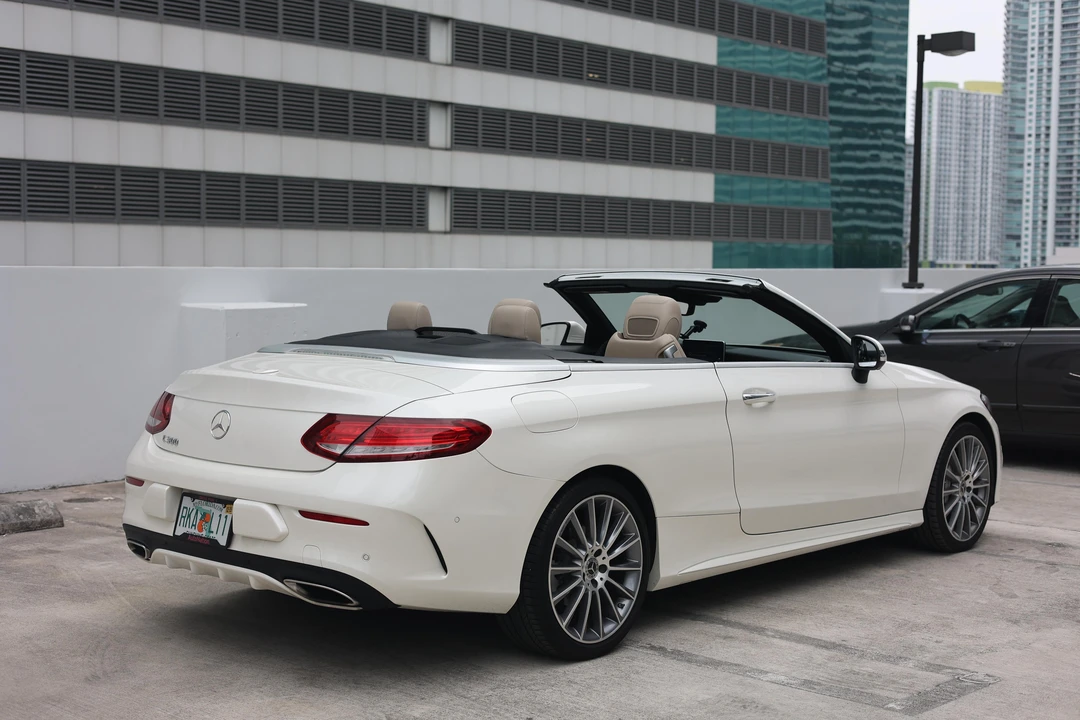 2017 Mercedes-Benz W205 C-Class - Image 12 of 31