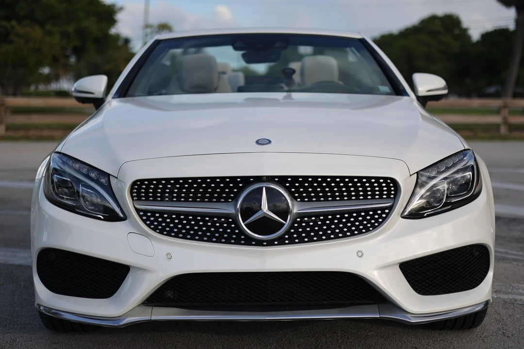 2017 Mercedes-Benz W205 C-Class - Image 2 of 31