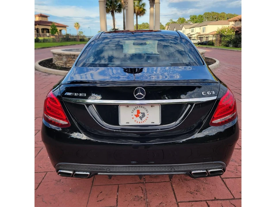2017 Mercedes-Benz W205 C 63 AMG - Image 8 of 31