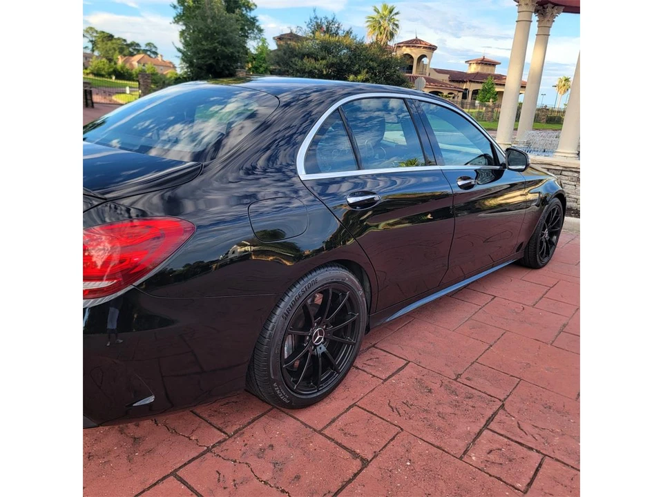 2017 Mercedes-Benz W205 C 63 AMG - Image 10 of 31