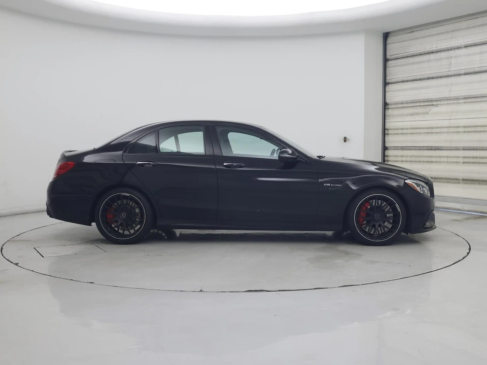 2017 Mercedes-Benz W205 C 63 AMG - Image 8 of 27