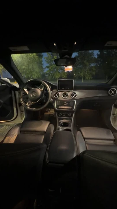 2017 Mercedes-Benz C117 CLA - Image 8 of 10