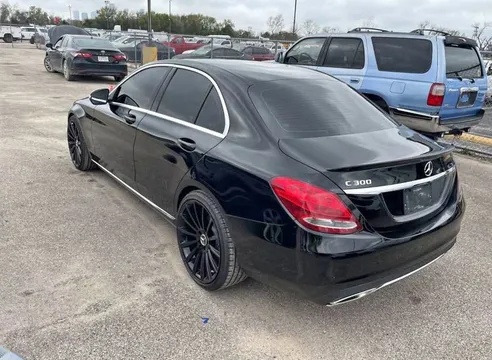 2017 Mercedes-Benz CLA-Class 300