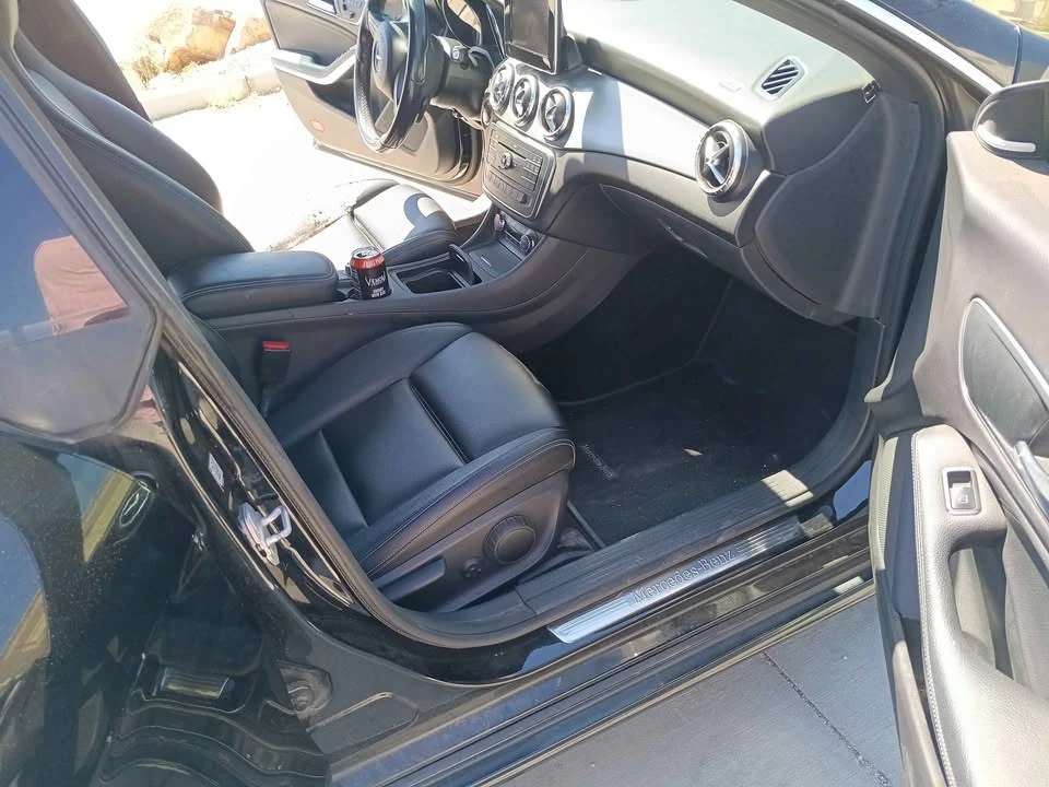 2017 Mercedes-Benz C117 CLA - Image 9 of 9