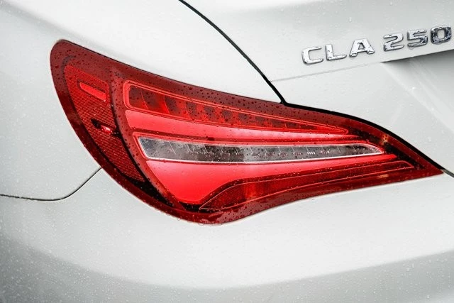 2017 Mercedes-Benz C117 CLA - Image 8 of 12
