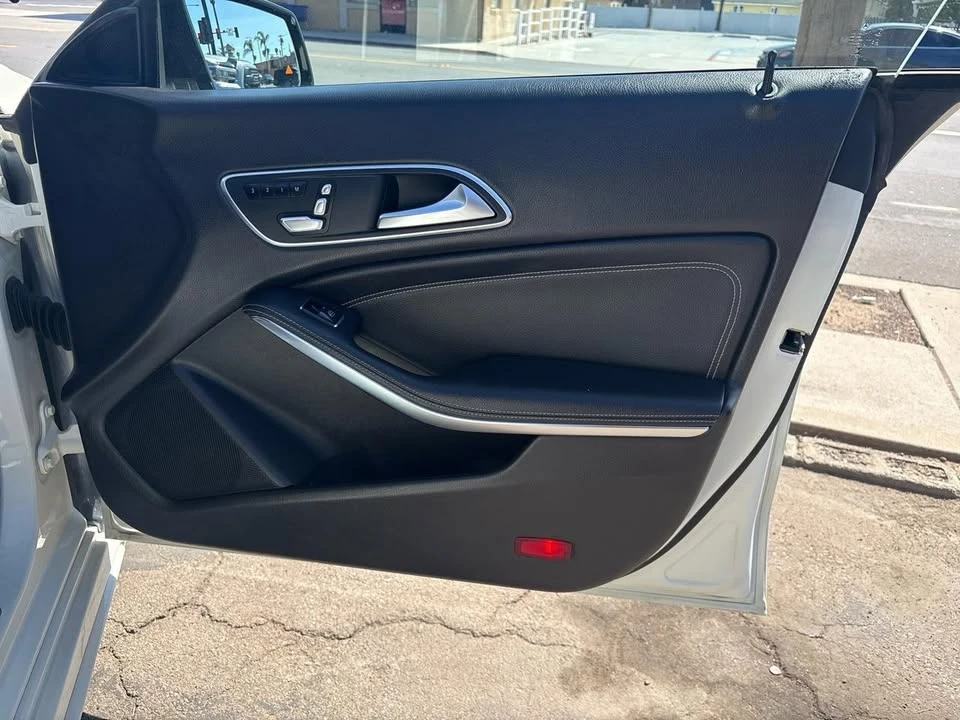 2017 Mercedes-Benz C117 CLA - Image 17 of 20