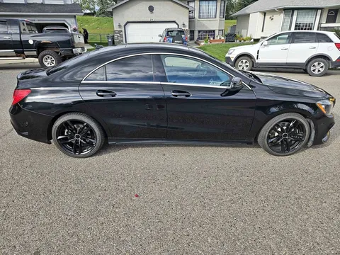 2017 Mercedes-Benz CLA 250 4MATIC