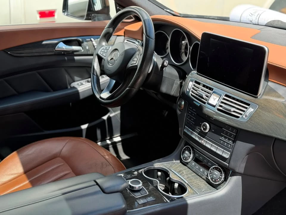 2017 Mercedes-Benz C218 CLS-Class - Image 8 of 18