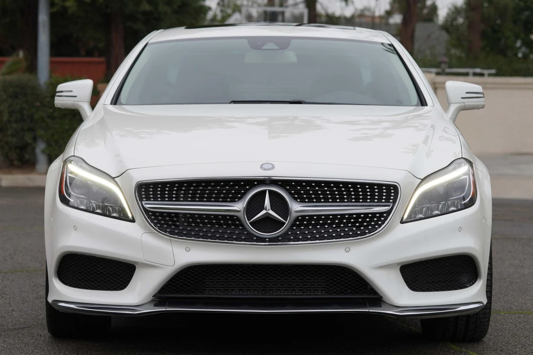 2017 Mercedes-Benz C218 CLS-Class - Image 2 of 31