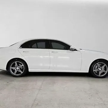 2017 Mercedes-Benz E 300 4MATIC