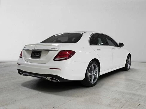2017 Mercedes-Benz W213 E-Class - Image 2 of 19