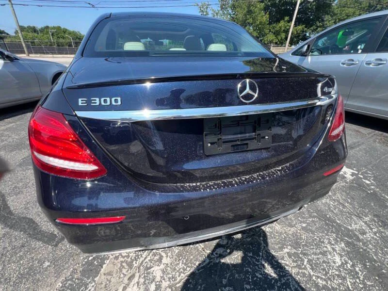 2017 Mercedes-Benz W213 E-Class - Image 6 of 8