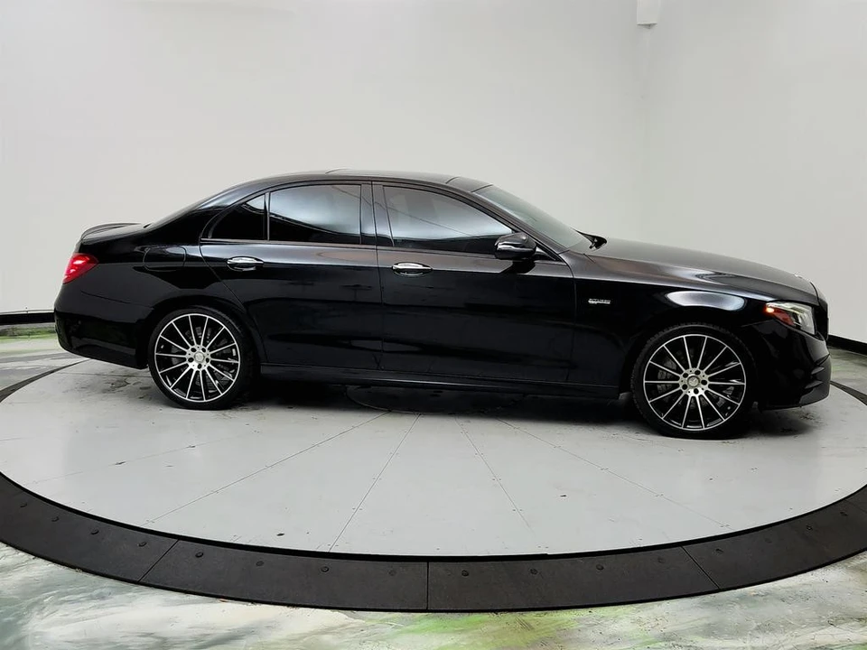 2017 Mercedes-Benz W213 E 43 & E 53 AMG - Image 4 of 12