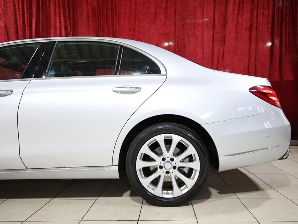 2017 Mercedes-Benz W213 E-Class - Image 4 of 18