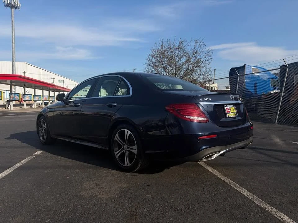 2017 Mercedes-Benz W213 E-Class - Image 6 of 8